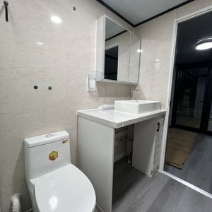 Casa Contenedor Prefabricada Portátil y Expandible de 40 pies, Villa de Lujo Contemporánea, 3 Dormitorios, 2 Baños, Cocina, Hotel Móvil - Product Image 5