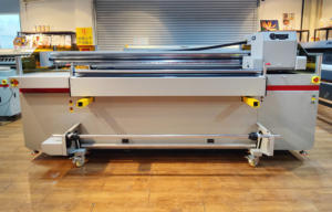 Imprimante jet d'encre hybride rouleau à rouleau <span class=keywords><strong>grand</strong></span> <span class=keywords><strong>format</strong></span> LETOP Industrial Guangdong Machinery pour impression UV sur <span class=keywords><strong>toile</strong></span>/impression UV, imprimante <span class=keywords><strong>3D</strong></span>, nouveauté - Product Image 2