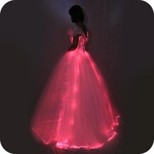 Robe de mariée lumineuse, robe de mariée qui brille dans le noir, robes de mariée, fibre optique lumineuse, robe de mariée noble - Product Image 3