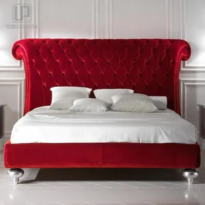 Mobiliário do quarto luxuoso, mobiliário italiano com botões de veludo vermelho, estofado, cabeça grande, cama king size
