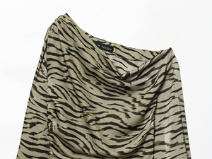 Blusa de Terciopelo para Mujer, Color Caqui, Un Hombro Descubierto, <span class=keywords><strong>Estampado</strong></span> <span class=keywords><strong>Animal</strong></span>, Manga Larga, Diseño Casual y Elegante - Product Image 3