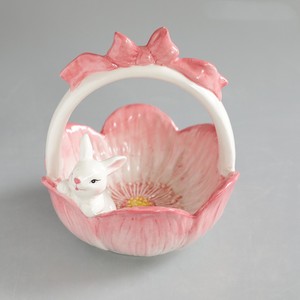 Panier <span class=keywords><strong>de</strong></span> <span class=keywords><strong>fruits</strong></span> <span class=keywords><strong>en</strong></span> <span class=keywords><strong>céramique</strong></span> rose <span class=keywords><strong>de</strong></span> printemps avec fleur <span class=keywords><strong>de</strong></span> tulipe et lapin mignon - Product Image 3