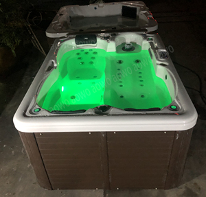 Baignoire extérieure pour 3 personnes Couleur noire whirlpool <span class=keywords><strong>Spa</strong></span> Soaking Deep <span class=keywords><strong>Grand</strong></span> Geyser Over Size Outdoor Yacuzzier Bubble Jets - Product Image 3