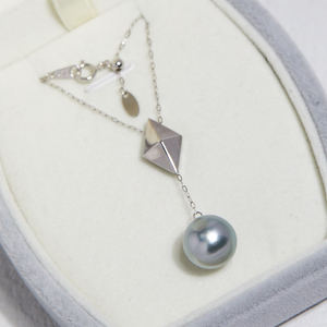 <span class=keywords><strong>Collier</strong></span> réglable en or 18 carats avec perles <span class=keywords><strong>de</strong></span> <span class=keywords><strong>Tahiti</strong></span> Nouveau design Bijoux <span class=keywords><strong>de</strong></span> mode pour femmes - Product Image 1
