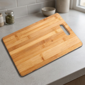 Tabla de cortar de madera de teca natural con esquinas redondeadas y asa integrada - Product Image 3