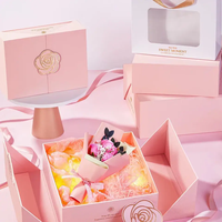 Logo personnalisé de luxe rose brillant à lèvres cosmétique boîte d'emballage papier 100ml beauté corps visage sérum bouteilles ensembles coffrets cadeaux