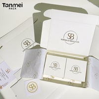Boîte d'emballage rigide en carton personnalisée Tanmei avec fermeture à cordon, motif gaufré, pochette pour le rangement des bijoux