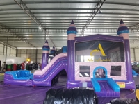 Maison de rebond d'arrière-cour violette avec toboggan gonflable commercial Combo château sautant trampoline gonflable avec toboggan