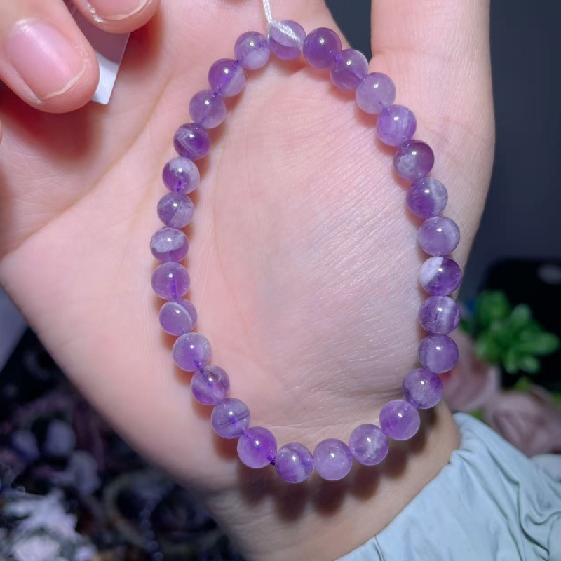 แอเมทิสต์แห่งความฝัน