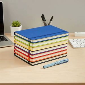Carnet en cuir A5 blanc personnalisé avec logo, couleur personnalisée, sangle élastique et couverture – Promotion promotionnelle - Product Image 2