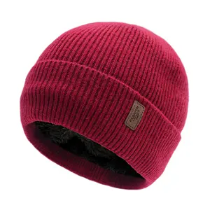 قبعة بغطاء للرأس من الصوف المحبوك بغطاء شتوي دافئ مخصص سميك