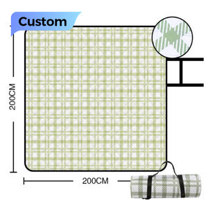 Manta de Picnic Impermeable Extra Grande, Ligera, Plegable y Duradera con Múltiples Diseños a Cuadros, Tapete de Playa Antiarena - Product Image 1