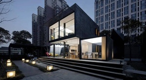 บ้านคอนเทนเนอร์แบบแยกส่วนสไตล์สำนักงานที่กำหนดเอง-ตู้คอนเทนเนอร์เคลื่อนที่ได้ชั่วคราวสำนักงานด้วยการออกแบบที่ถอดออกได้และประกอบได้อย่างรวดเร็ว - Product Image 2