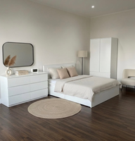 Prix d'usine Yifan – Ensemble de chambre à coucher en bois blanc pour hôtel, appartement, centre commercial – Armoire, commode, table de chevet – Style moderne en MDF personnalisable