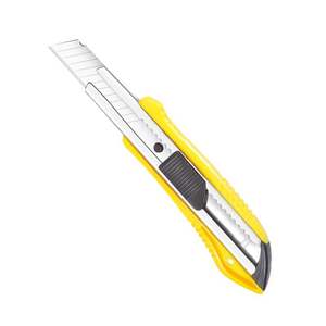 Cuchillo multiusos de 160 mm con mango amarillo y hoja retráctil para cortar papel y papel tapiz - Product Image 1
