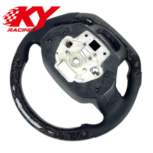 พวงมาลัยคาร์บอนไฟเบอร์สีดำแบบแข่งรถ สำหรับรถฟอร์ด แร็พเตอร์ F150 F250 F350 XLT XL พร้อมจอแสดงผล LED RPM - Product Image 3