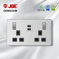 Prise USB à interrupteur 2 gang 13A en acier inoxydable de norme britannique (Type C+C) Charge rapide IP20 pour usage domestique 110V/250V