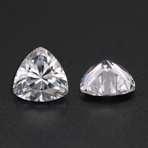 Yingtuo gran oferta 5x5mm trillón corte a máquina corte Zirconia cúbica Color blanco <span class=keywords><strong>piedra</strong></span> CZ suelta precio con tratamiento térmico - Product Image 2