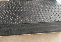 Tapis de chaussée en PE ultra résistant à l'usure, résistant aux chocs et antidérapant, idéal pour les routes temporaires d'équipement lourd