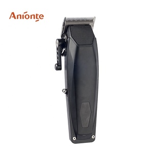 <span class=keywords><strong>Tondeuse</strong></span> à <span class=keywords><strong>cheveux</strong></span> rechargeable <span class=keywords><strong>de</strong></span> haute qualité avec affichage LED et 5 lames réglables - Product Image 4