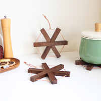PUSELIFE Sous-verres pliants hexagonaux en bois de noyer noir nordique, isolants et antidérapants pour tasses à thé et plats