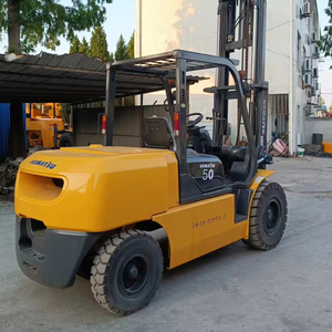 รถยกมือสองคุณภาพสูงจากญี่ปุ่น ยี่ห้อ KOMATSU รุ่น FD50 FD30 FD70 ขนาด 2.5/3/4/5/7/10/15/16/25/30 ตัน พร้อมรุ่นความจุ 3 ตัน มีจำหน่ายในเซี่ยงไฮ้ - Product Image 1