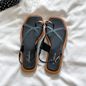 Chaussons pour homme et femme, élégants et tendance, pour l'extérieur, avec ajustement polyvalent et fonction antidérapante - Product Image 4