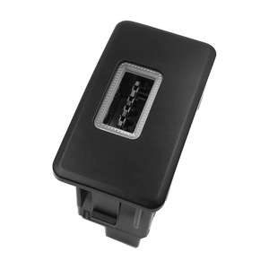 Chargeur de voiture USB à port unique de type A 12v, charge rapide pour Dongfeng 560 580 avec anneau lumineux ambiant - Product Image 2
