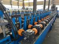 Machine de formage de panneaux de toiture à grande vitesse YX25-200-1000/1200 avec moteur et pompe à commande PLC