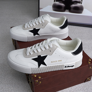 Chaussures de <span class=keywords><strong>tennis</strong></span> blanches tendance 2026 pour hommes, baskets de sport décontractées pour femmes, chaussures de marche - Product Image 6