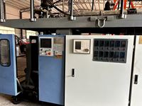 Machine d'extrusion-soufflage entièrement automatique électrique d'occasion pour bouteilles en plastique avec moteur modèle 82 PC