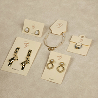 Cartes de présentation d'oreillettes en papier personnalisées, écologiques et imprimées sur mesure, avec logo et design personnalisé pour l'emballage de bijoux multiples