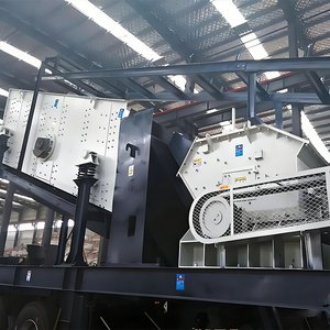 Frantoio a Impatto Mobile per Rocce e Miniere d'Oro con Motore e Cuscinetti - Capacità Massima 130t/h per l'Industria Mineraria Marca YINGKE - Product Image 1