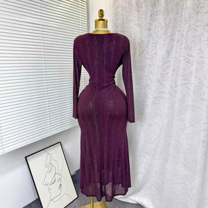 ชุดเดรสมิดิคอวีประดับกลิตเตอร์สำหรับผู้หญิง - เสื้อผ้าผู้หญิงแขนยาวรัดรูปทรงเข้ารูป เสื้อผ้าผู้หญิง ชุดเดรสแฟชั่น - Product Image 4