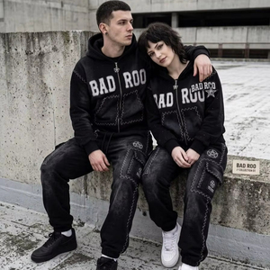 ชุดฮู้ดดี้ซันเฟด ผ้าเฟรนช์เทอร์รี่หนานุ่ม 100% คอตตอน ล้างสีแบบแอซิดวอช ฮู้ดดี้พูลโอเวอร์สำหรับฤดูหนาว น้ำหนัก 450 กรัม ซันเฟด - Product Image 1