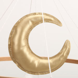 Dragon mobile pour bébé Dragon fantaisie en feutre Mobile pour berceau de bébé Conte de fées décor de pépinière - Product Image 4