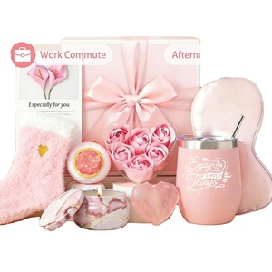 Coffret cadeau rose pour femmes, coffret cadeau de spa relaxant avec gobelet, cadeau pour demoiselle d'honneur, cadeau de remerciement - Product Image 3