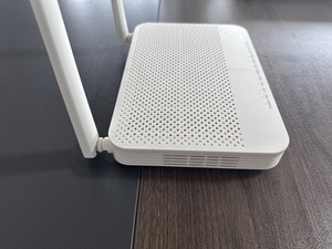 Hg6821m băng tần kép quang Wifi ONT GPON sợi router 4G + 2.4G/5G Wifi + 1pot + USB 5dBi với 2.4G & 5g ban nhạc - Product Image 4