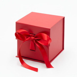 Recommended Paper <b>Box</b> Cube Square Birthday <b>Wedding</b> Candy White Magnetic <b>Gift</b> <b>Box</b> with Ribbon - Product Image 4