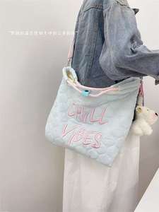 กระเป๋าถือบล็อกสีอ่อนน่ารักพร้อมที่จับด้านบนและ Crossbody - Product Image 6
