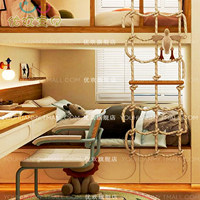 Lit superposé intégré au design moderne crème et blanc pour chambre d'enfant, avec bureau et bibliothèque pour garçons, équipé d'un loft d'accès par escalade