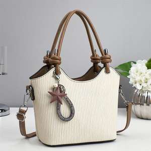 Nouveau sac à main uni pour femme 2026, sac à bandoulière tendance pour femme, sac porté croisé - Product Image 1