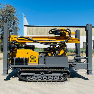 Foreuse sur chenilles jaune avec système hydraulique et base sur chenilles pour opérations de forage minier - Product Image 2