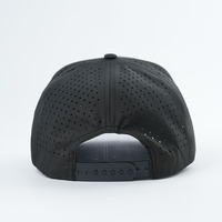 Chapeau de course de sport léger personnalisé OEM, chapeau perforé en corde à trou découpé au laser pour le cyclisme, chapeau de golf pour hommes casquettes de baseball chapeaux