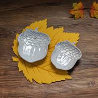 Assiette en céramique gaufrée en forme de gland, plat à collation et à bibelots pour la récolte d'automne, décoration de table de Thanksgiving et de la maison