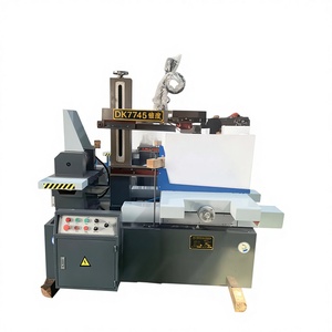 เครื่องตัดลวด CNC Dk7745 พร้อมมอเตอร์แบริ่ง ประสิทธิภาพสูง ความแม่นยำสูง ใช้งานได้หลากหลาย ทำงานเสถียร - Product Image 1