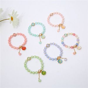 Nouveau Bracelet Femme Tendance Style Japonais Coréen avec <span class=keywords><strong>Perles</strong></span> <span class=keywords><strong>de</strong></span> Cristal Synthétiques et Pendentif Tournesol Délicat, Idéal Cadeau - Product Image 1