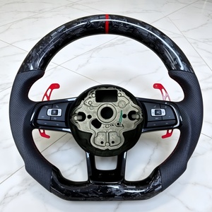 Volant <span class=keywords><strong>de</strong></span> voiture personnalisé en fibre <span class=keywords><strong>de</strong></span> carbone forgée avec surpiqûres rouges perforées pour Volkswagen VW Golf MK5 MT GTI R CC - Product Image 6