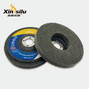 <span class=keywords><strong>Disque</strong></span> de polissage non tissé unitaire de 4 po x 5/8 po pour le meulage de l'acier inoxydable et des métaux - Product Image 1