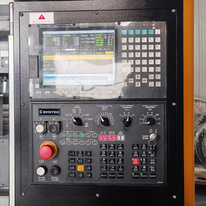 Máy phay <span class=keywords><strong>CNC</strong></span> vmc1270 trung tâm gia công đứng BT50 đơn trục chính giá cả cạnh tranh - Product Image 3